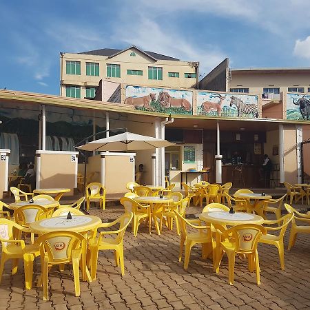 Peace & Grace Motel Кигали Экстерьер фото